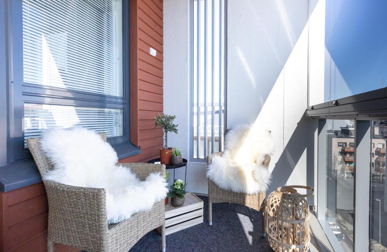 Arctic Penthouse City Suite Rovaniemi Exteriör bild